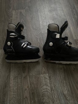 Dětské lední brusle - 2