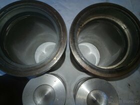 ZETOR - 3011 - 4011 - VÁLCE+PÍSTY+KROUŽKY - 2