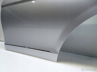 Dveře Mercedes w204 C - 2