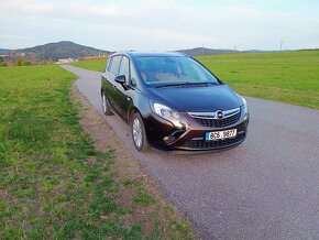 Opel Zafira 2.0 CDTi,121 kW, bi-xenon, nezávislé topení - 2