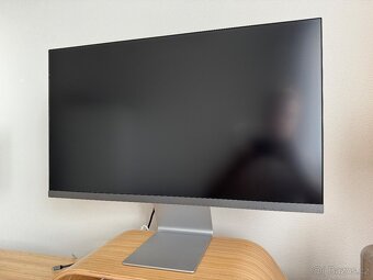 MSI MD271UL 4K - 2