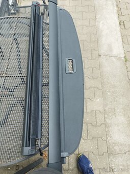 VW Passat b8 variant roleta + roleta se sítí - 2