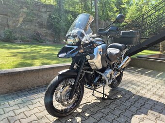 BMW R 1200 GS - TRIPLE BLACK - TOP STAV + VÝBAVA 189.900 KČ - 2
