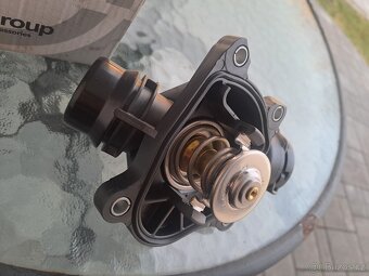 Novy termostat bmw - 2