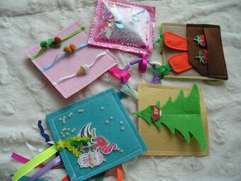 mini quiet book aktivit na cesty - 2