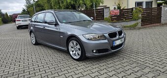 BMW 320i 125kw Automat - LCI - Kůže, Velká NAVI, Panorama - 2