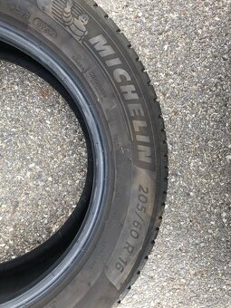 Pneu Michelin Primacy 4 205/60/16 - 2