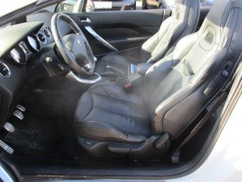 PEUGEOT 308 CC 1,616V THP 156k GT odp.DPH 2010 - 2