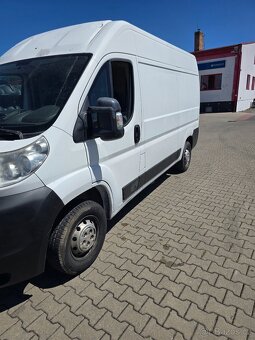 Citroen jumper 2.2 96 kw 2012 najeto jen 202000 - 2