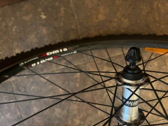 Zapletená kola MTB 26" - 2