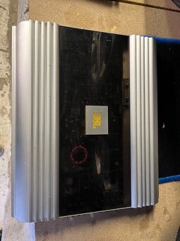 Prodám auto audio set JBL – subwoofer + zesilovač - 2