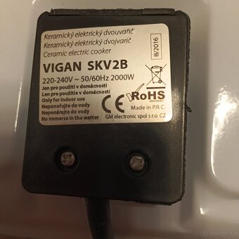 Dvouplotýnkový sklokeramický vařič VIGAN. - 2