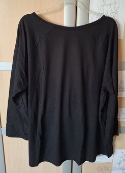 Triko zn. Rainbow - 2