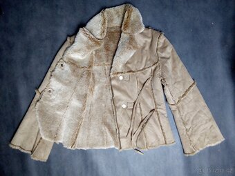 Dámský kabát krátký - 2