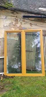 Plastové okno staré - 2