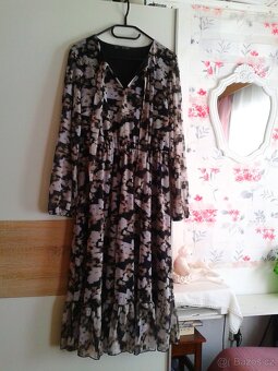 Elegantní krásné midi šaty 40/42 - 2