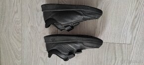 Boty Adidas, vel. FR 33,5 - 2
