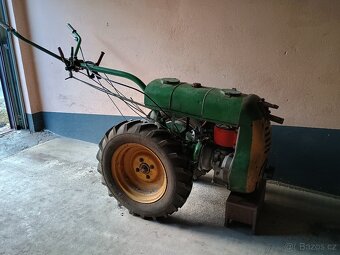 PF - 62 s vozíkem. - 2