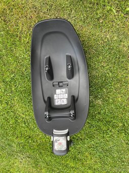 Autosedačka, základna a vajíčko Cybex - 2
