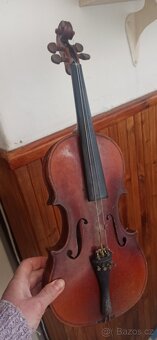 Staré housle - 2