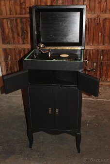 Prodám gramofon - 2
