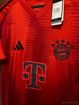 Bayern Munchen domácí dres 2024/2025 Davies 19 - 2