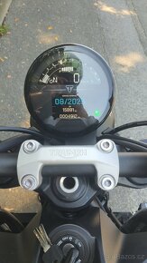 Prodám zánovní Triumph Trident 660 s odpočtem DPH - 2