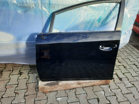 Levé přední dveře Toyota Prius 2012 - 2