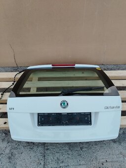 5dveře /kufr Škoda Octavia 2 kombi - 2