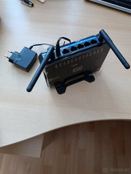 WiFi router D- Link model Dir- 615 - 2