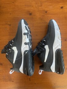 Prodam W NIKE AIR MAX 270 REACT - 2