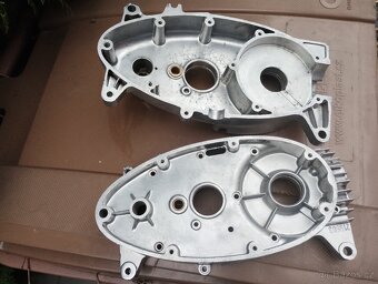 Jawa 50/555, 05 pionýr bloky motoru na renovaci - 2