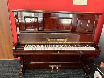 Pianino August Forster mod.125 po odborné renovaci - 2