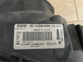 Přední pravý světlomet BMW řada 1 E87 - 2