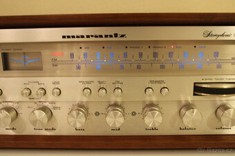 Stereofonní přijímač Marantz 2330B Woodcase - 2