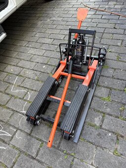 Motocyklový zvedák - hever - 2