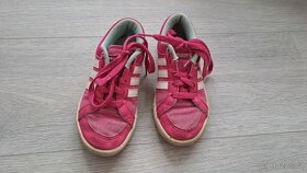 Dívčí tenisky Adidas na tkaničky, vel. 30 - 2