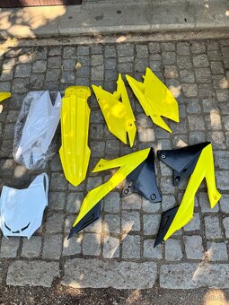 Plasty Suzuki RMZ 2021 - 2