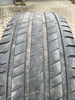 Letni pneu Michelin 265/50 R20 - 2