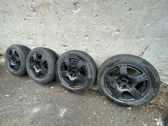 Dvoudílná Alu A6 Allroad 7,5Jx17 zimní komplet - 2
