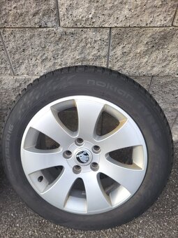 Originál alu kola Škoda SPEKTRUM 6×112 + zimní pneu - 2