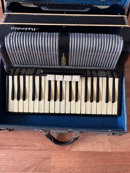 Prodám akordeon Melodia - 2