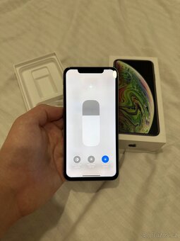 iPhone XS Max 64gb - 2