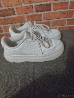 Dámské tenisky Nike - 2