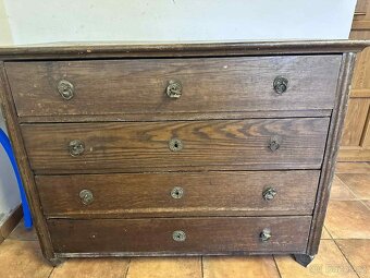 Komoda a truhla k renovaci - 2