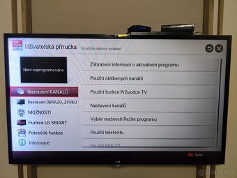 LG 3D televize 55' 140cm Smart - 2