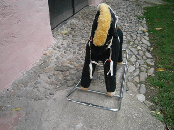 retro houpací kůň - 2