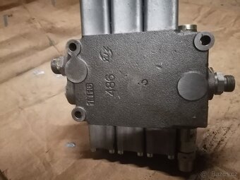 Hydraulicky rozvadec - 2