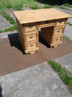 Psací stůl - 2