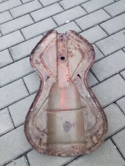 Plech sedla Jawa - 2